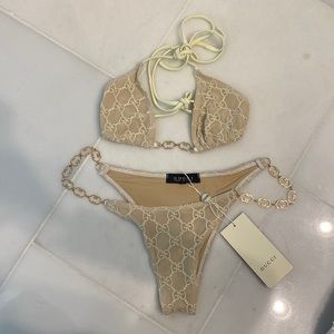 White GG Gucci Bikini Swimsuit M
